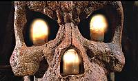 temple_shining_original_14581394263_957c8eeb32_c.jpg