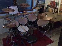 drumset klein.jpg